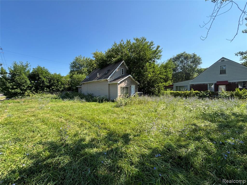 16211 Manning Street Property Photo 1
