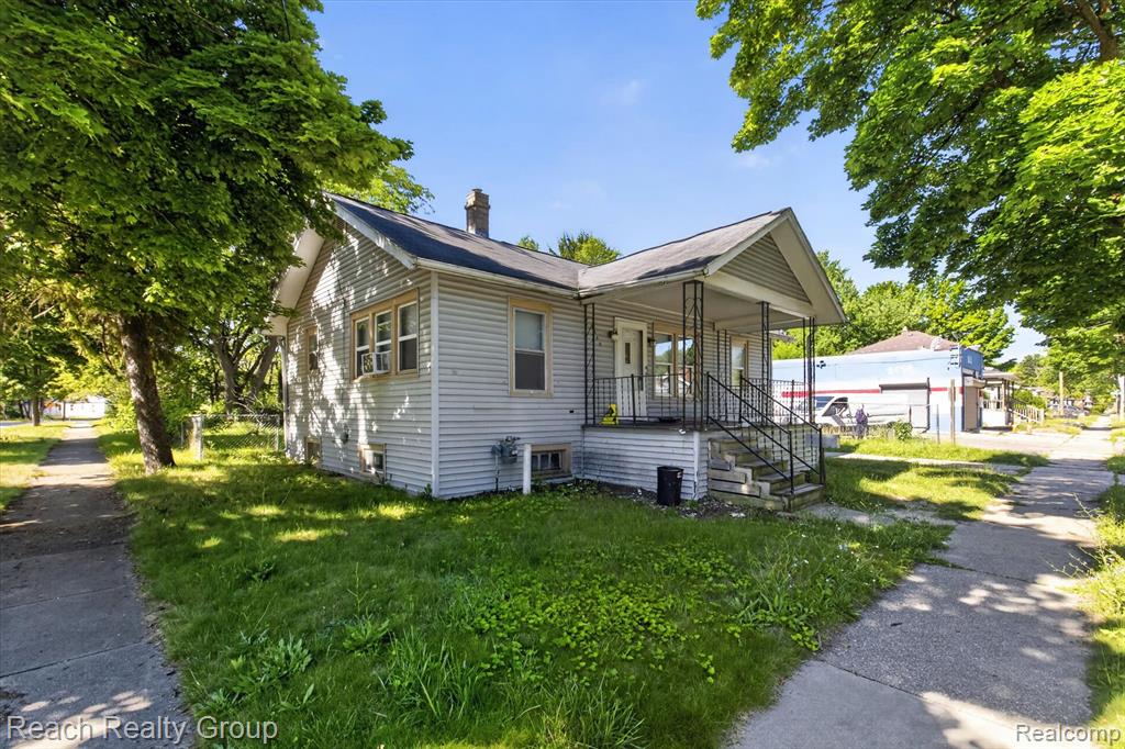 1603 COOPER Avenue Property Photo 1