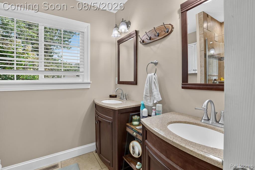 137 Sunview Drive Property Photo 24