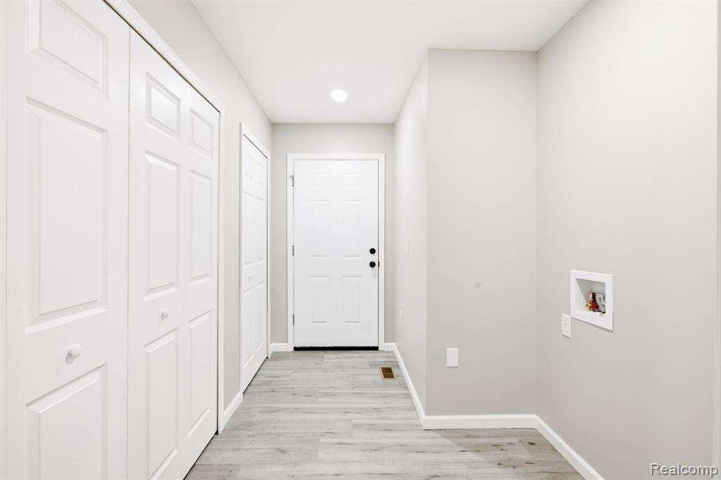 1047 39th Street Property Photo 19