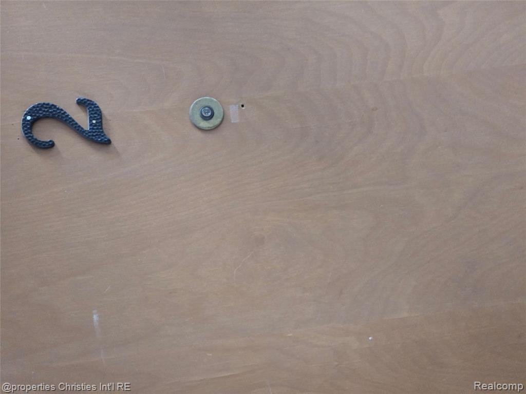 4810 Briarwood Avenue Property Photo 2