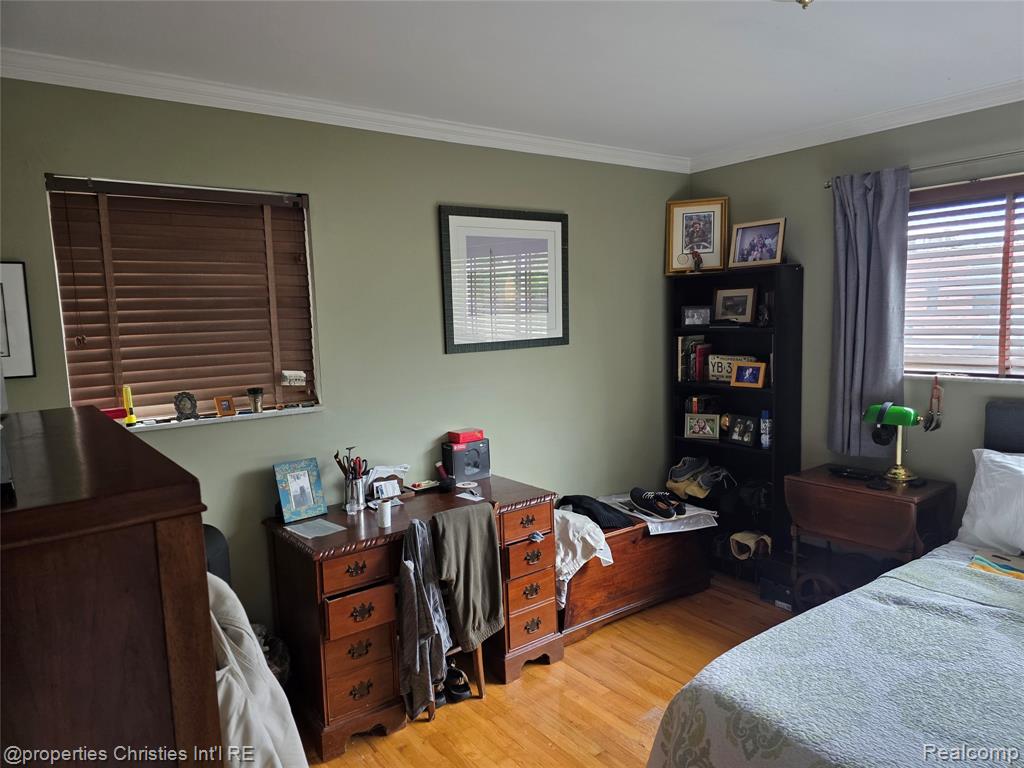4810 Briarwood Avenue Property Photo 9