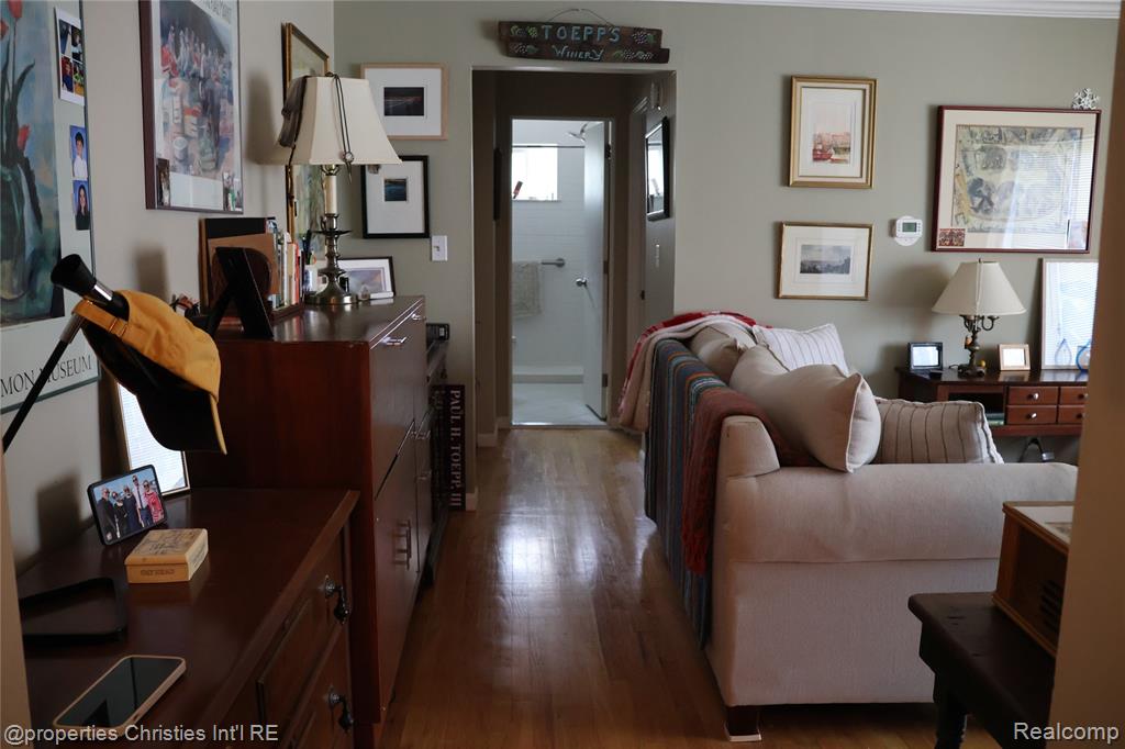 4810 Briarwood Avenue Property Photo 15