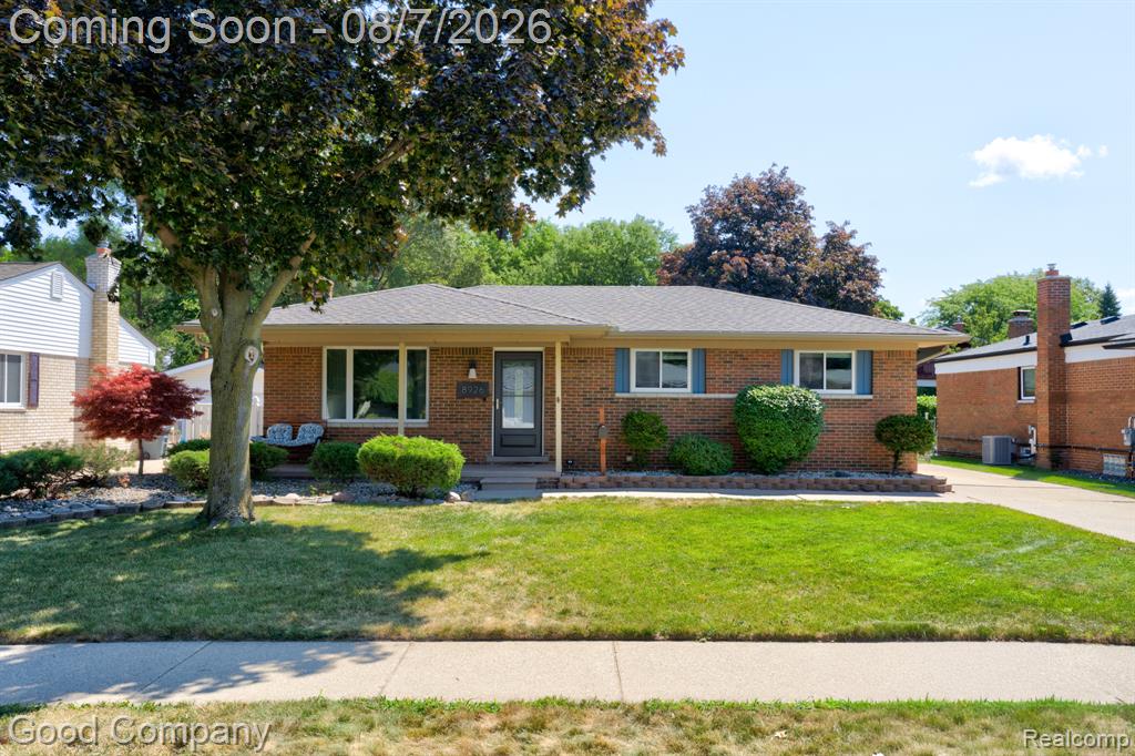 8926 Independence Drive Property Photo 1