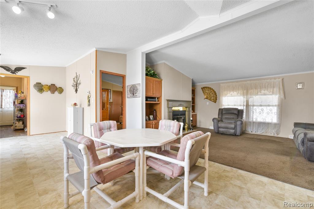 13451 Mapleview Street Property Photo 15