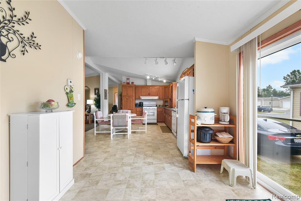 13451 Mapleview Street Property Photo 23