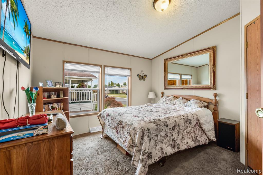 13451 Mapleview Street Property Photo 31