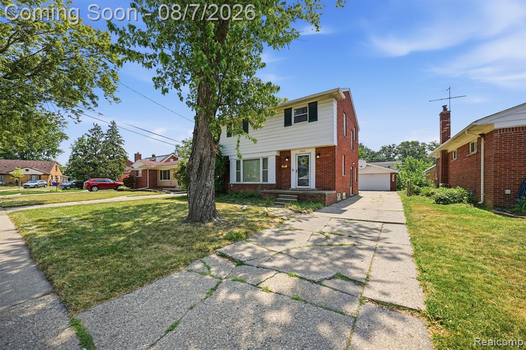 18332 Spring Court Property Photo 3