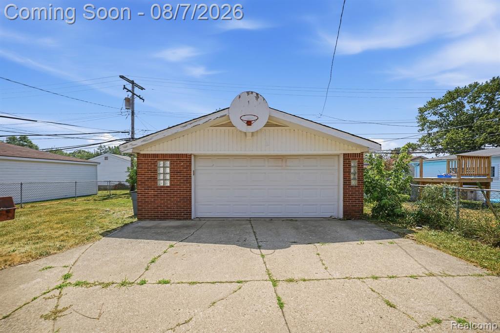 18332 Spring Court Property Photo 29