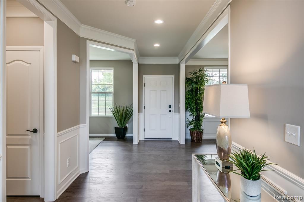 6272 Marsh Road Property Photo 4