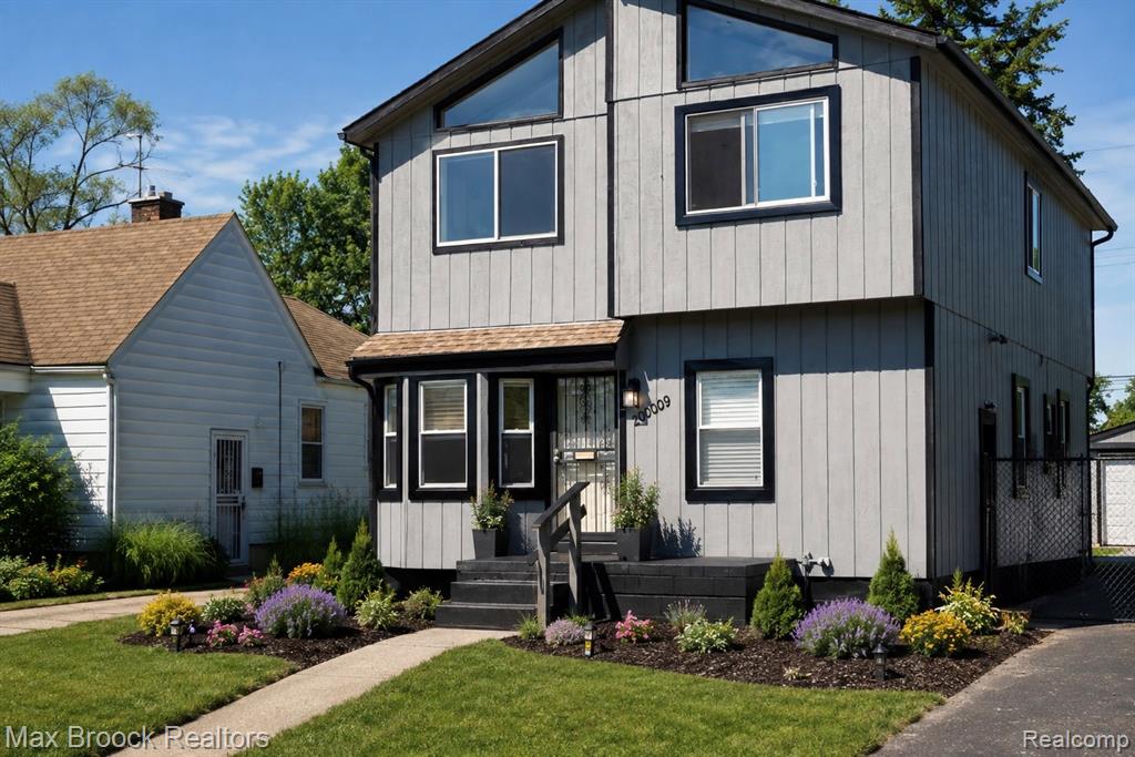 20009 Indiana Street Property Photo 1