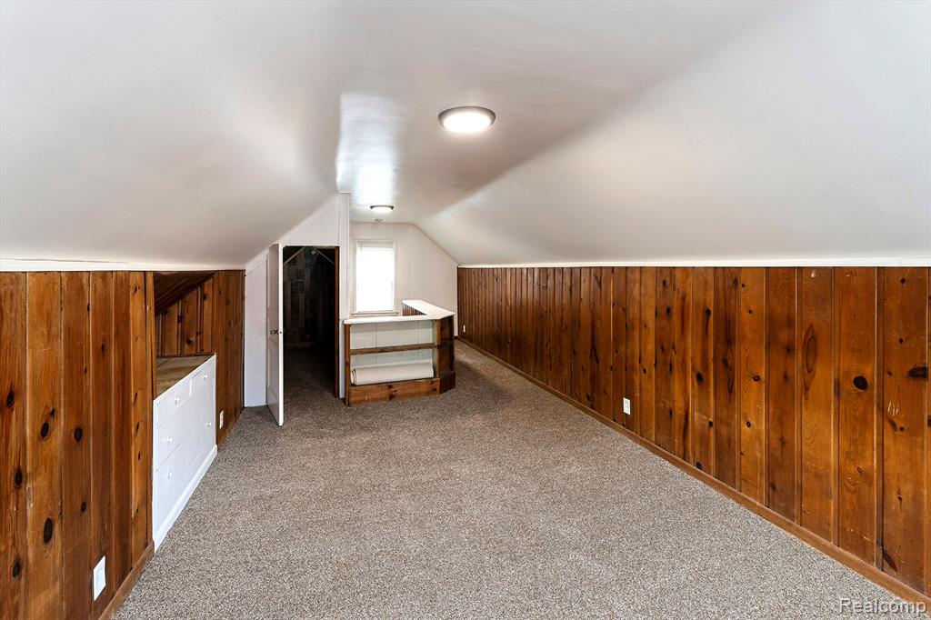 19360 Ryan Road Property Photo 10