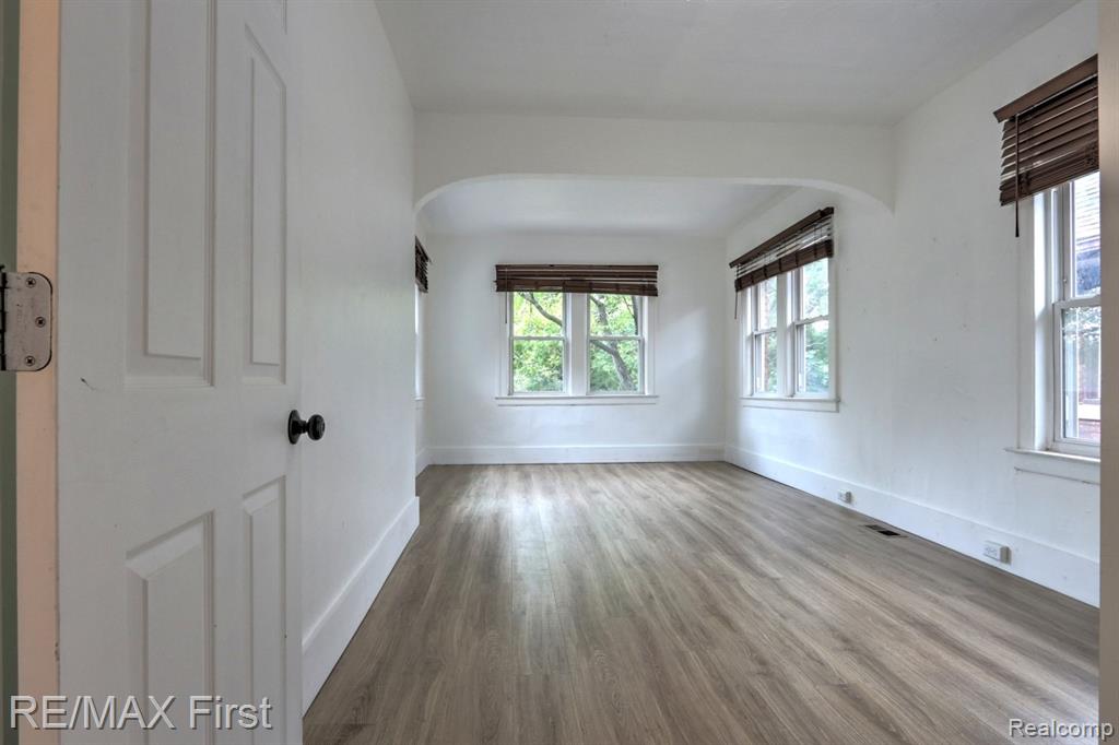 7455 Churchill Street Property Photo 17