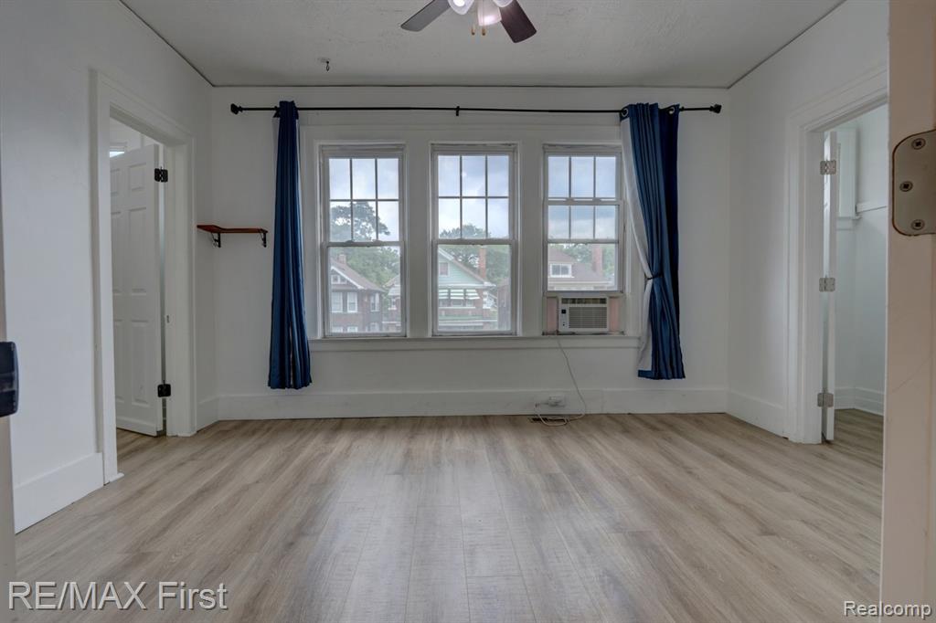 7455 Churchill Street Property Photo 22