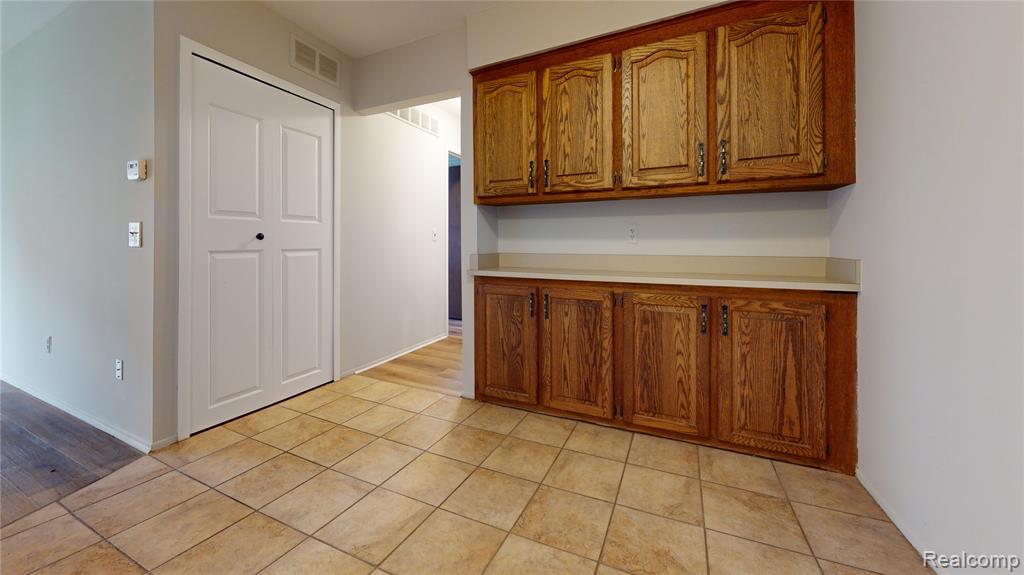 29125 Hayes Road Property Photo 3