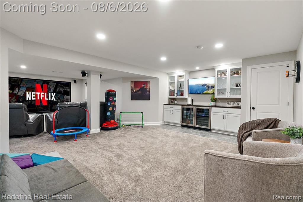 8848 Fielding Drive Property Photo 30