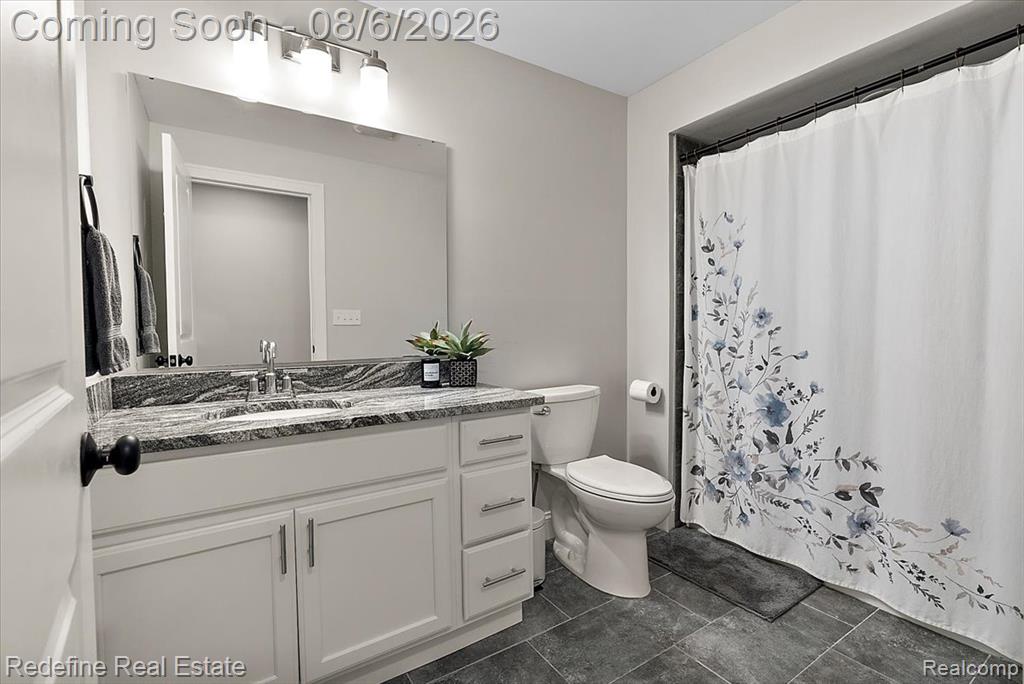 8848 Fielding Drive Property Photo 35