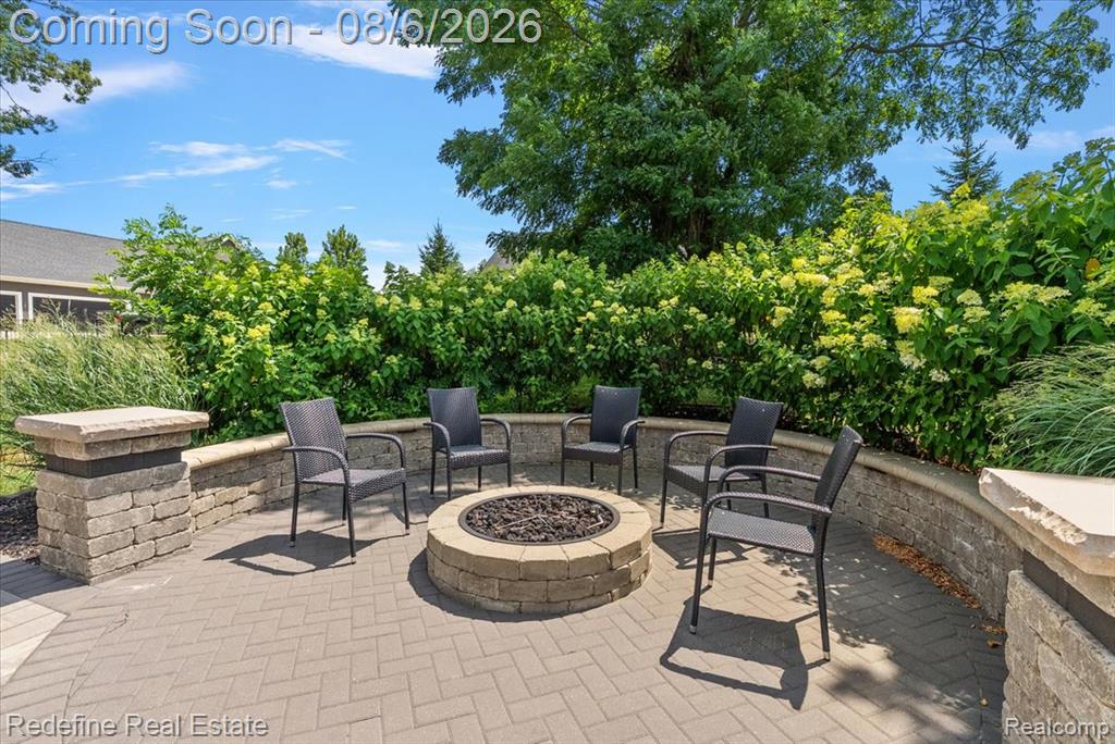 8848 Fielding Drive Property Photo 41