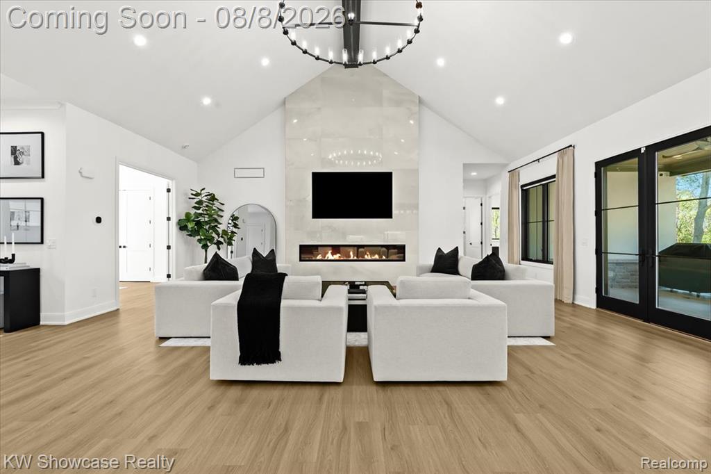 910 Hill Hollow Lane Property Photo 11