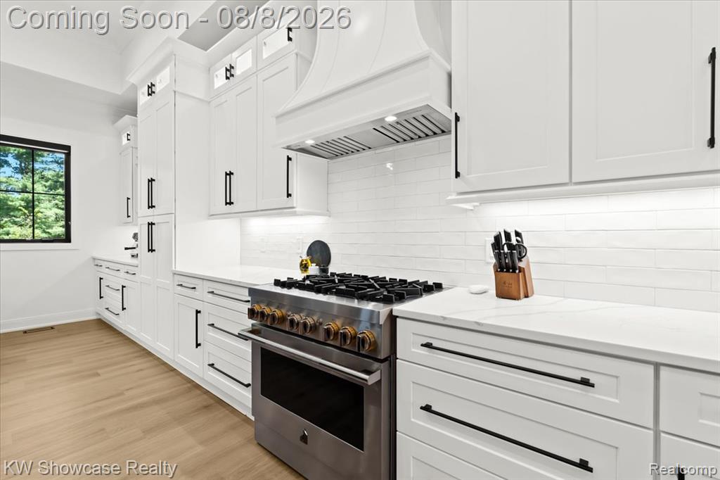 910 Hill Hollow Lane Property Photo 16