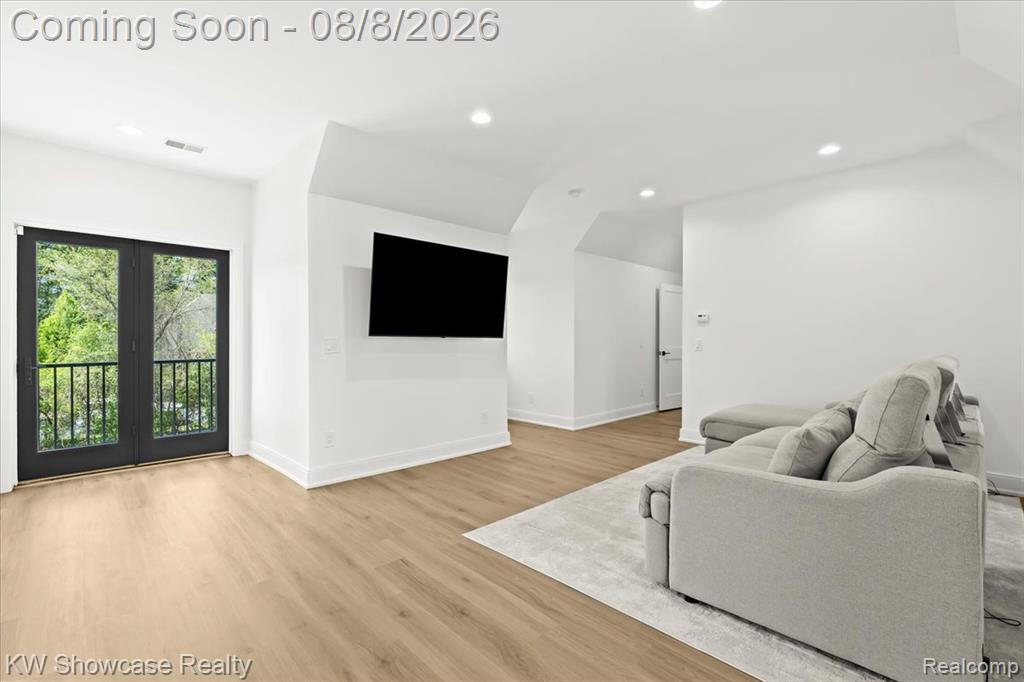 910 Hill Hollow Lane Property Photo 45