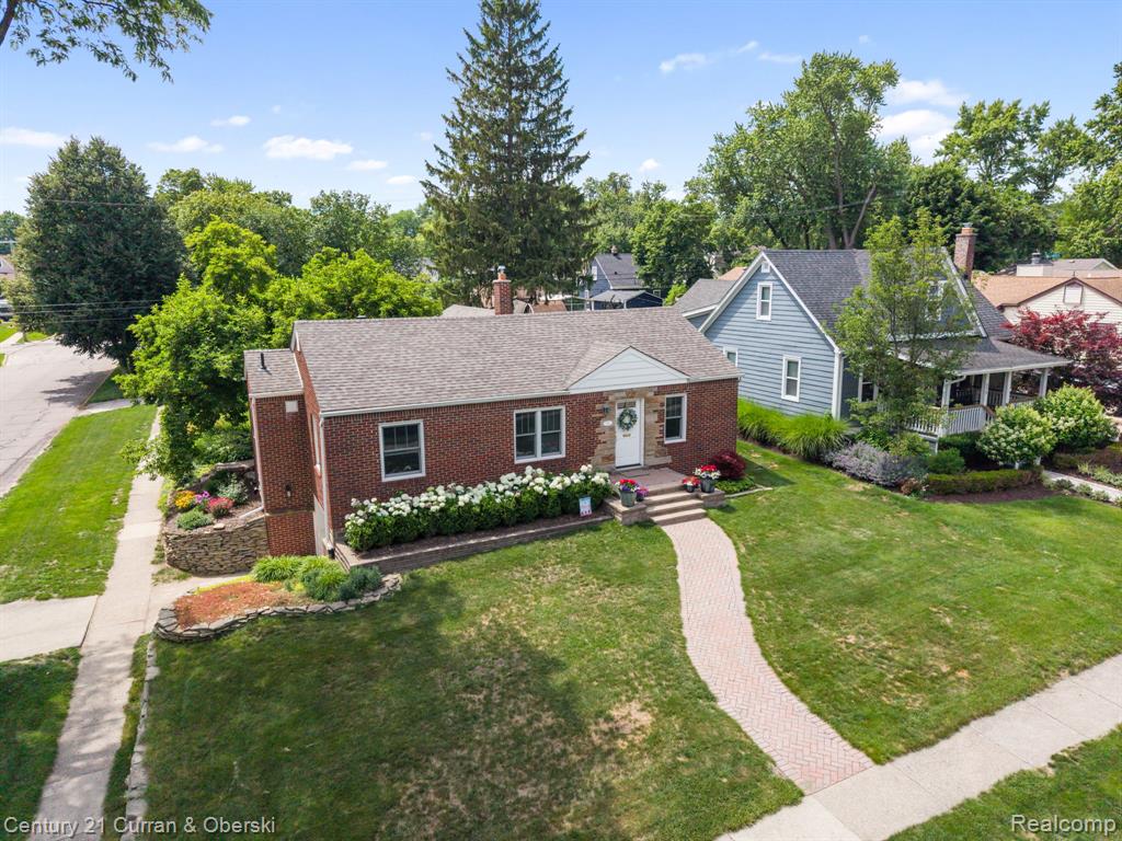 551 N Evergreen Street Property Photo 1