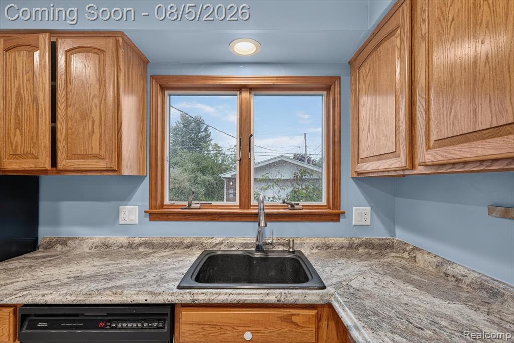 8415 Christine Street Property Photo 14