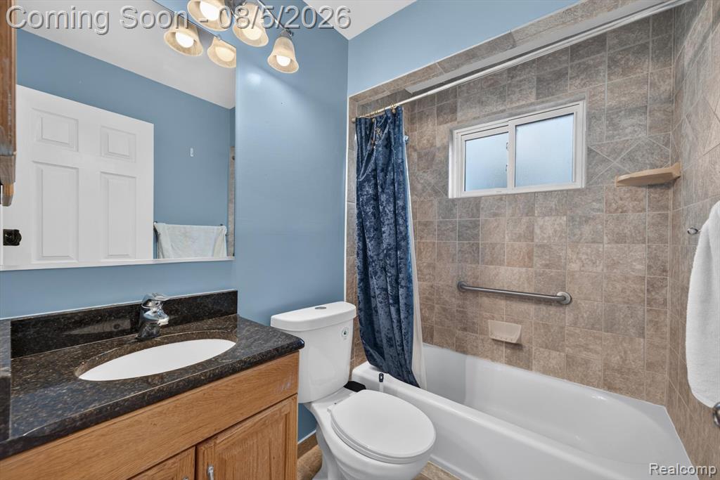 8415 Christine Street Property Photo 18