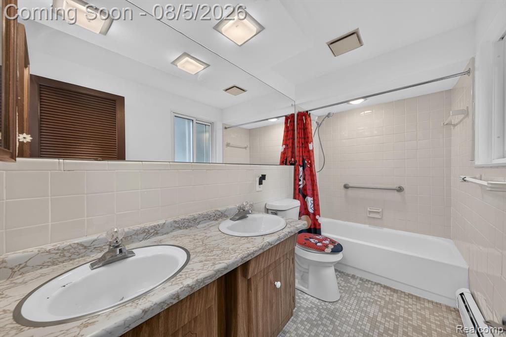 8415 Christine Street Property Photo 25