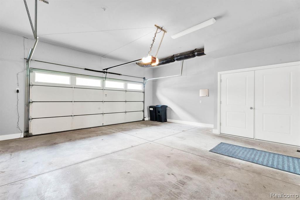 441 S Eton Property Photo 11