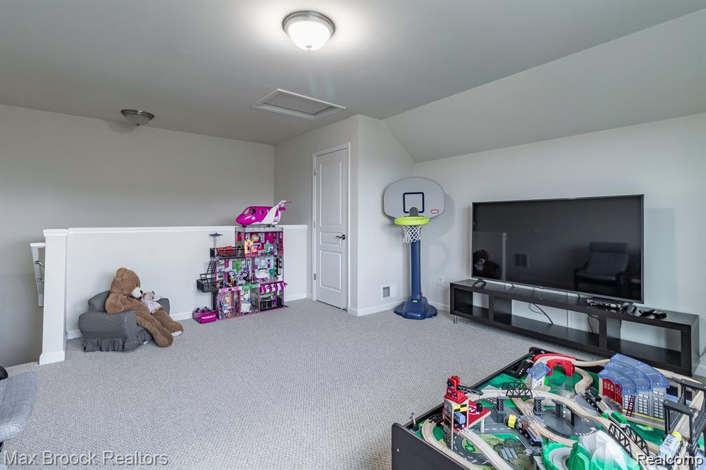 333 Glenhurst Boulevard Property Photo 30