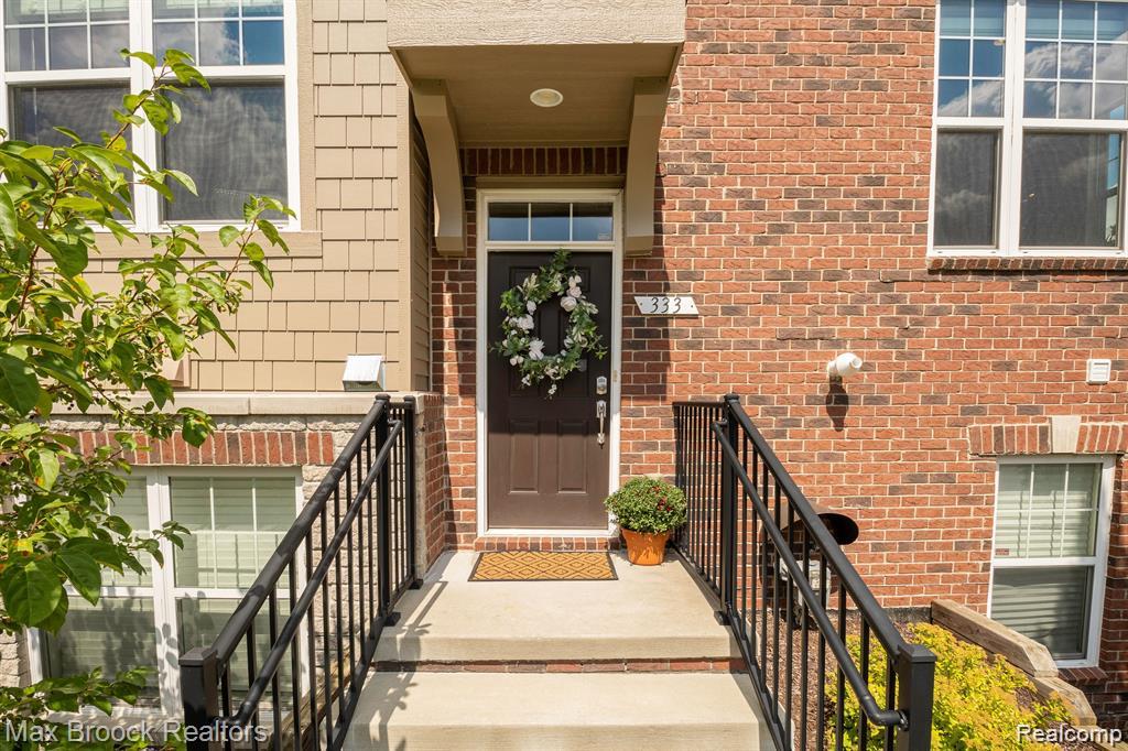 333 Glenhurst Boulevard Property Photo 43