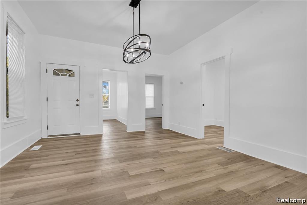 2012 Hubbard Street Property Photo 3