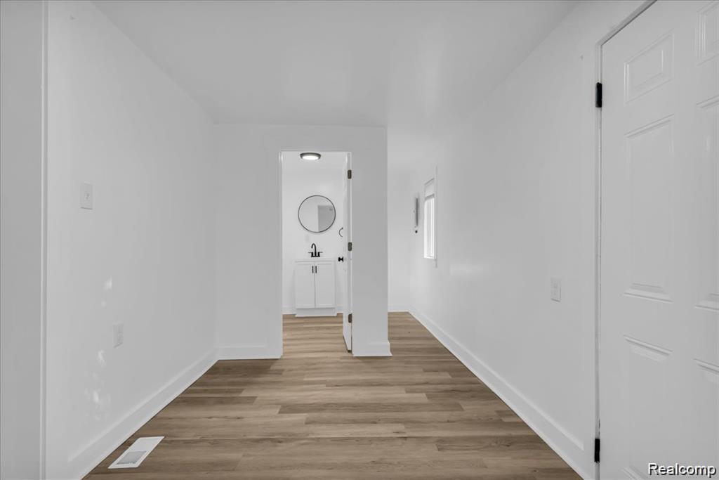 2012 Hubbard Street Property Photo 14