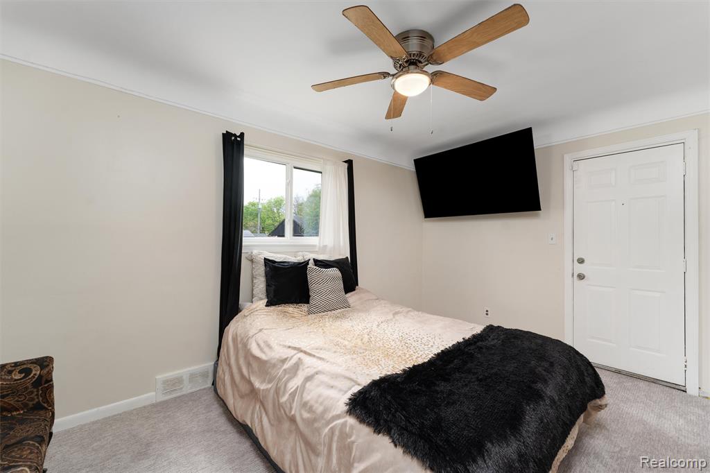 12051 Bramell Property Photo 15
