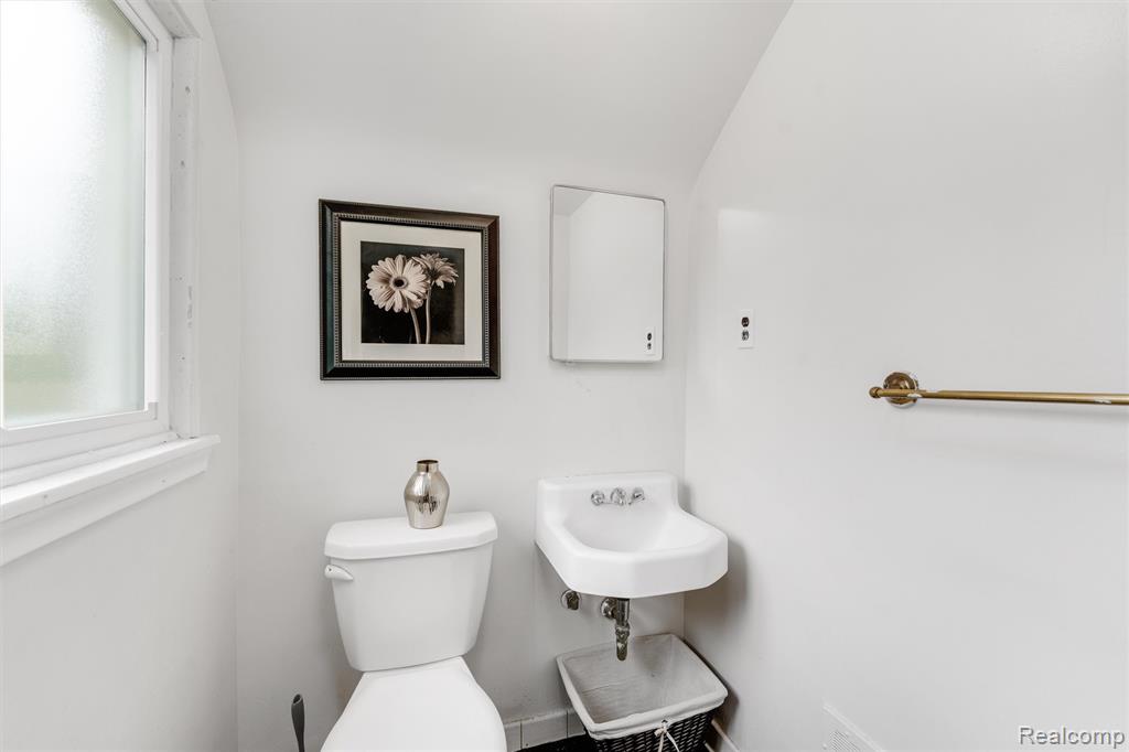 12051 Bramell Property Photo 20