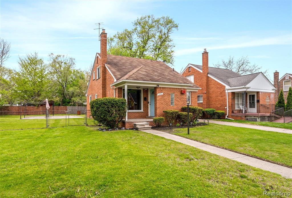 12051 Bramell Property Photo 22