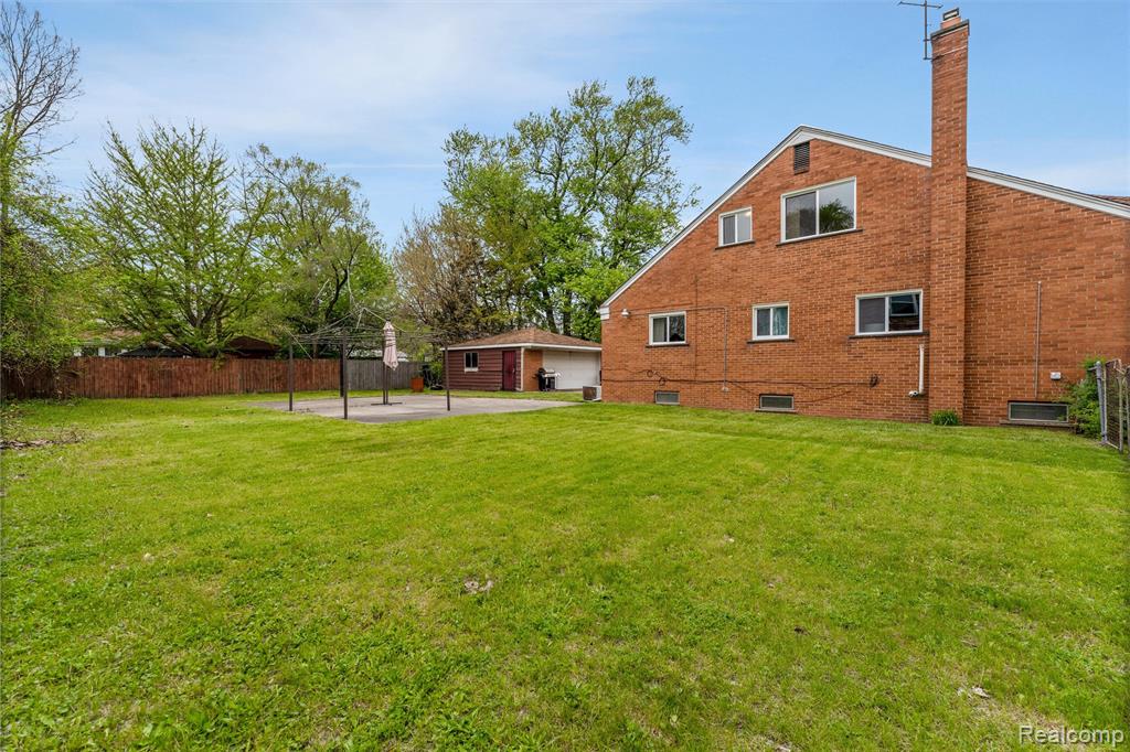 12051 Bramell Property Photo 24