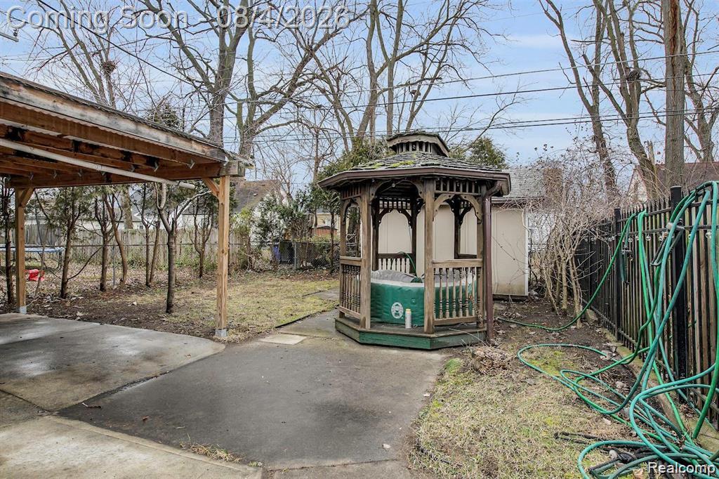 7518 Hazelton Street Property Photo 3