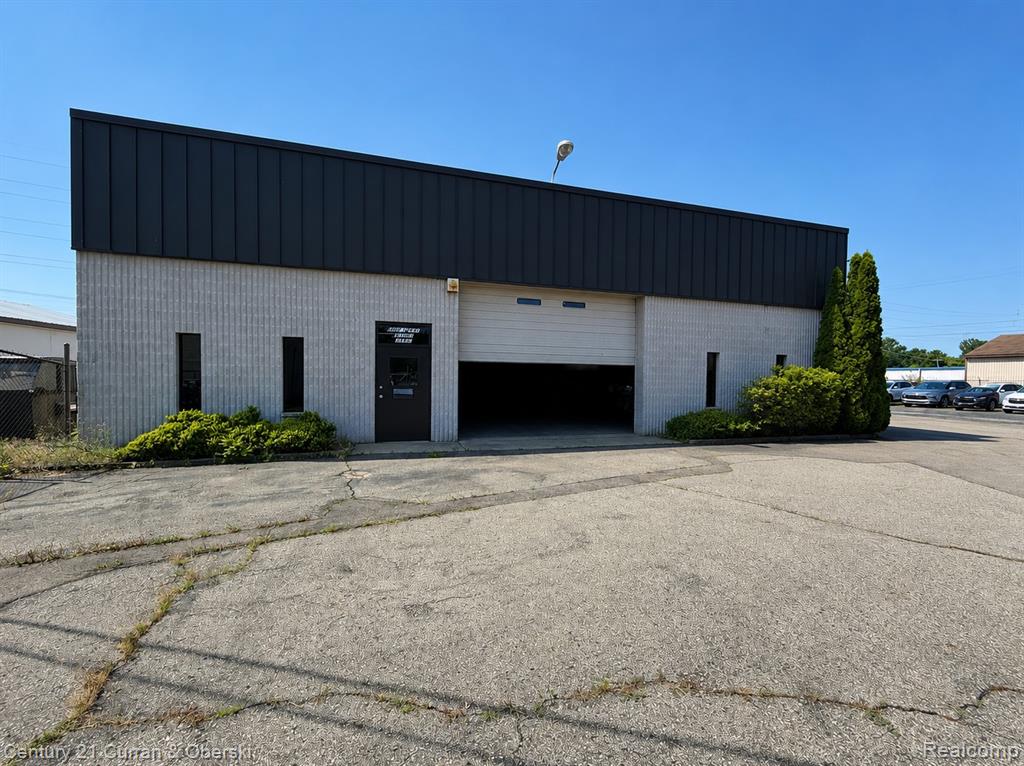 34131 Michigan Avenue Property Photo 1
