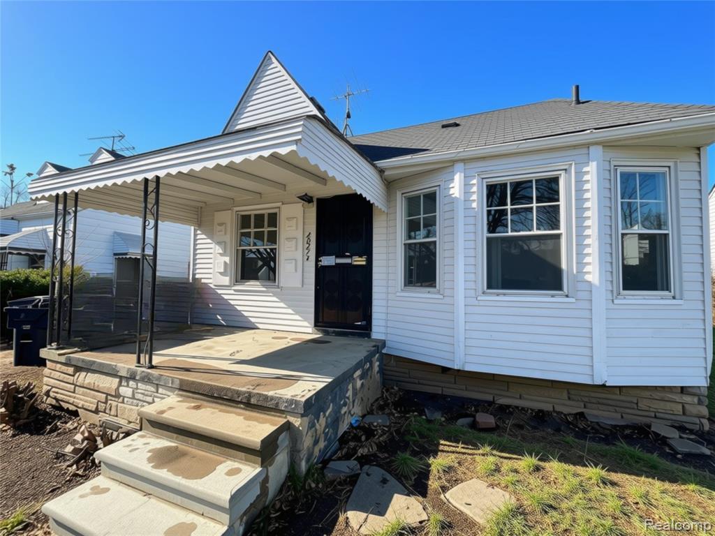20274 Hickory Street Property Photo 1