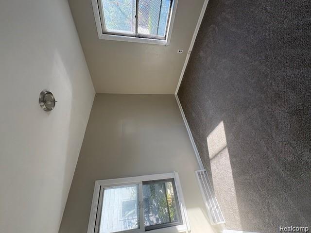 20274 Hickory Street Property Photo 8