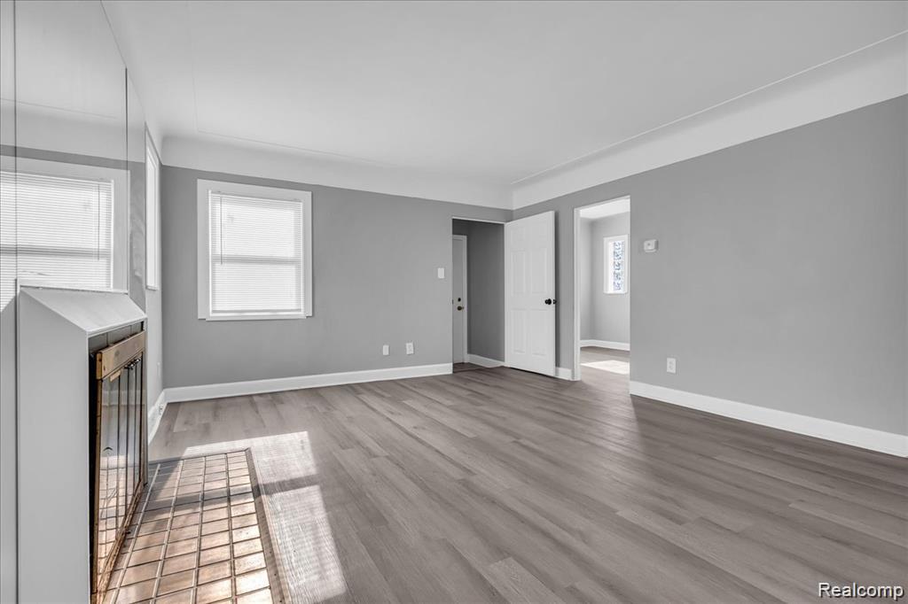 16111 Gilchrist Street Property Photo 5