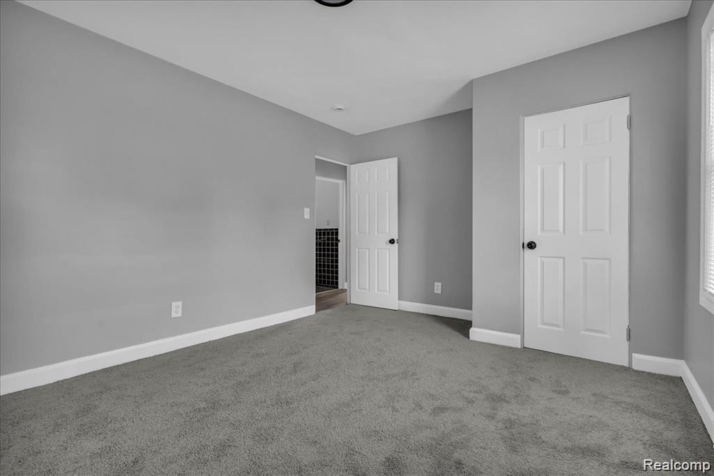 16111 Gilchrist Street Property Photo 23