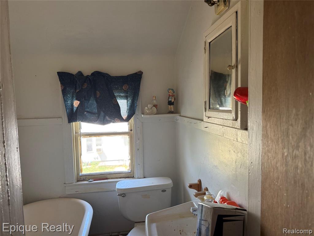 402 Black Street Property Photo 22