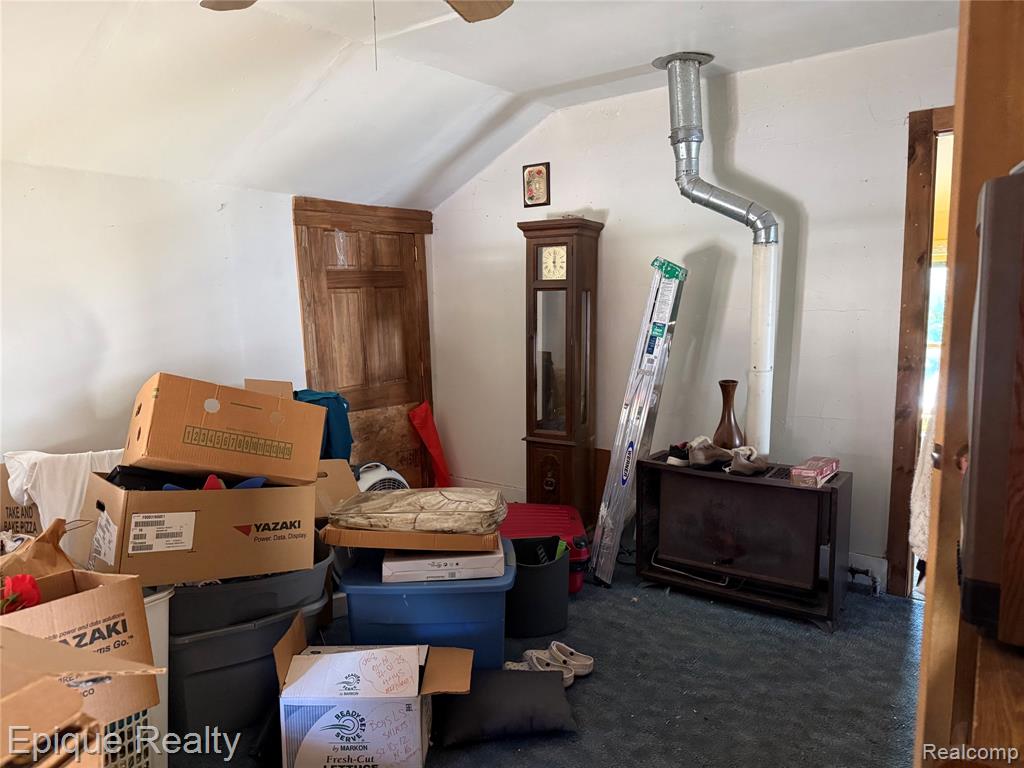 402 Black Street Property Photo 25