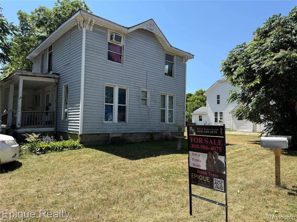 402 Black Street Property Photo 32