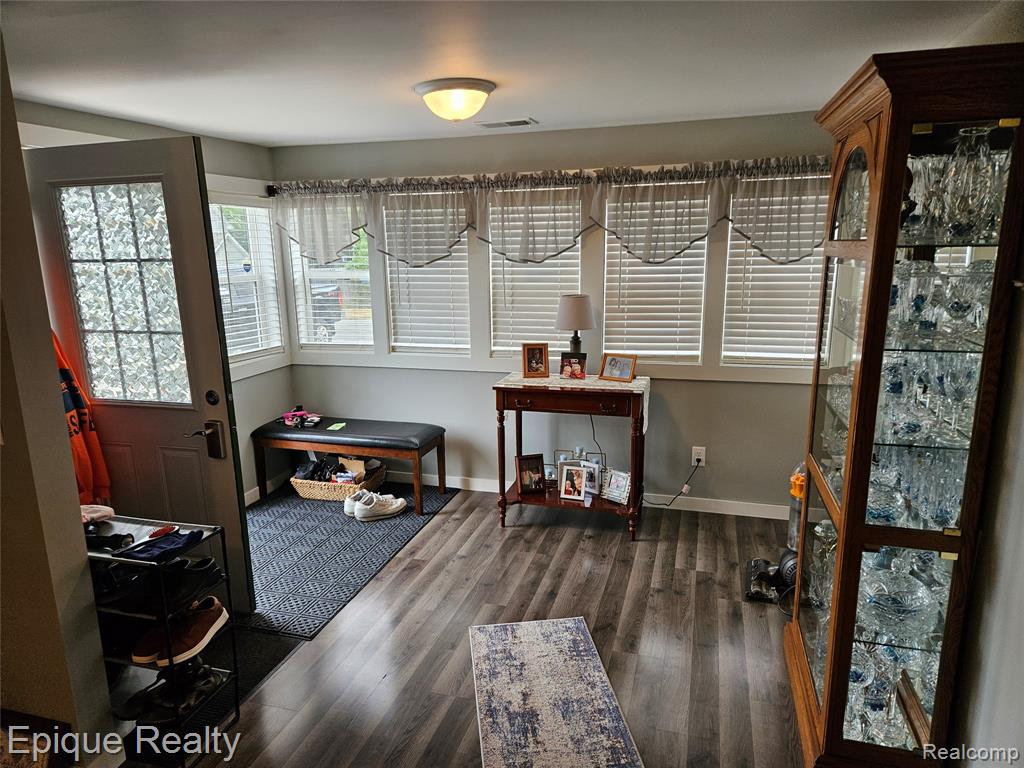 616 Crawford Street Property Photo 10