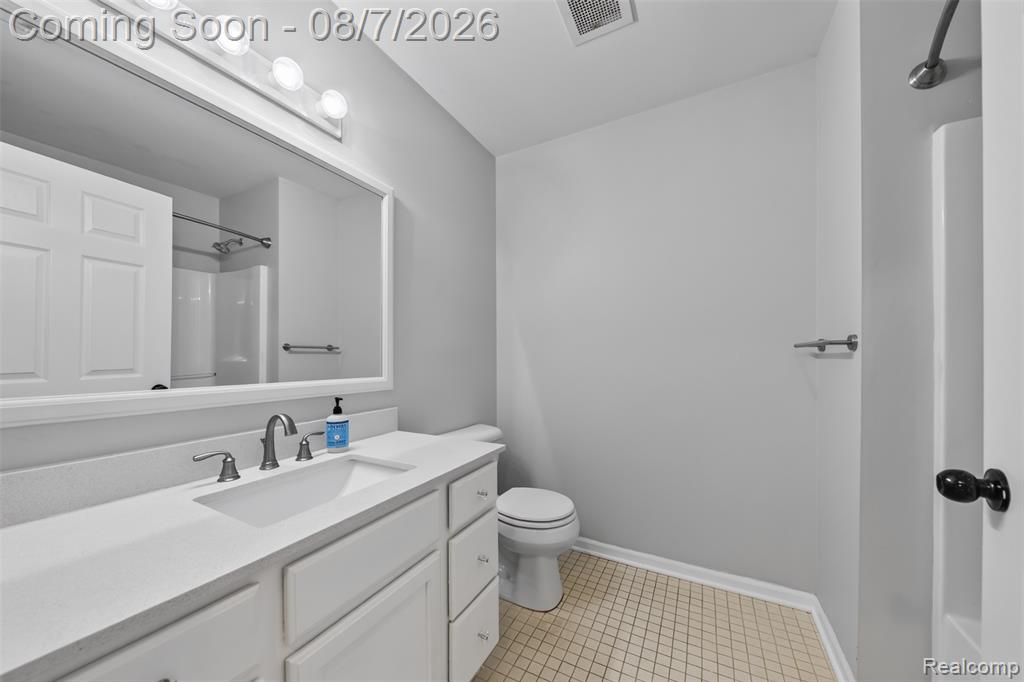 2247 S Main Street Property Photo 23