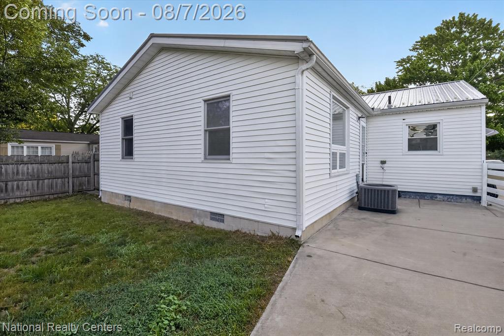 2390 E Clearview Drive Property Photo 36